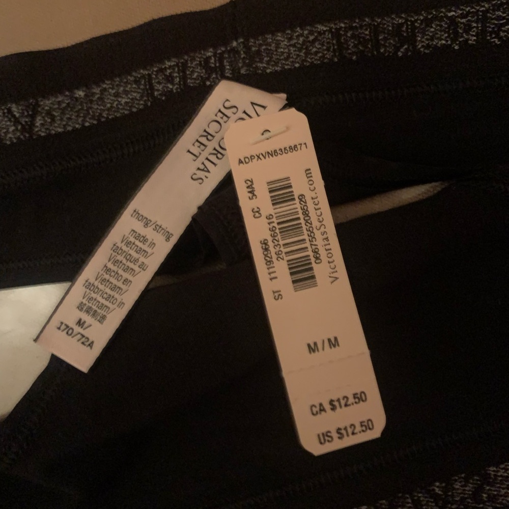 Selling Victoria’s Secret thong nwt any questions ask 🌸💕 - Picture 3 of 3